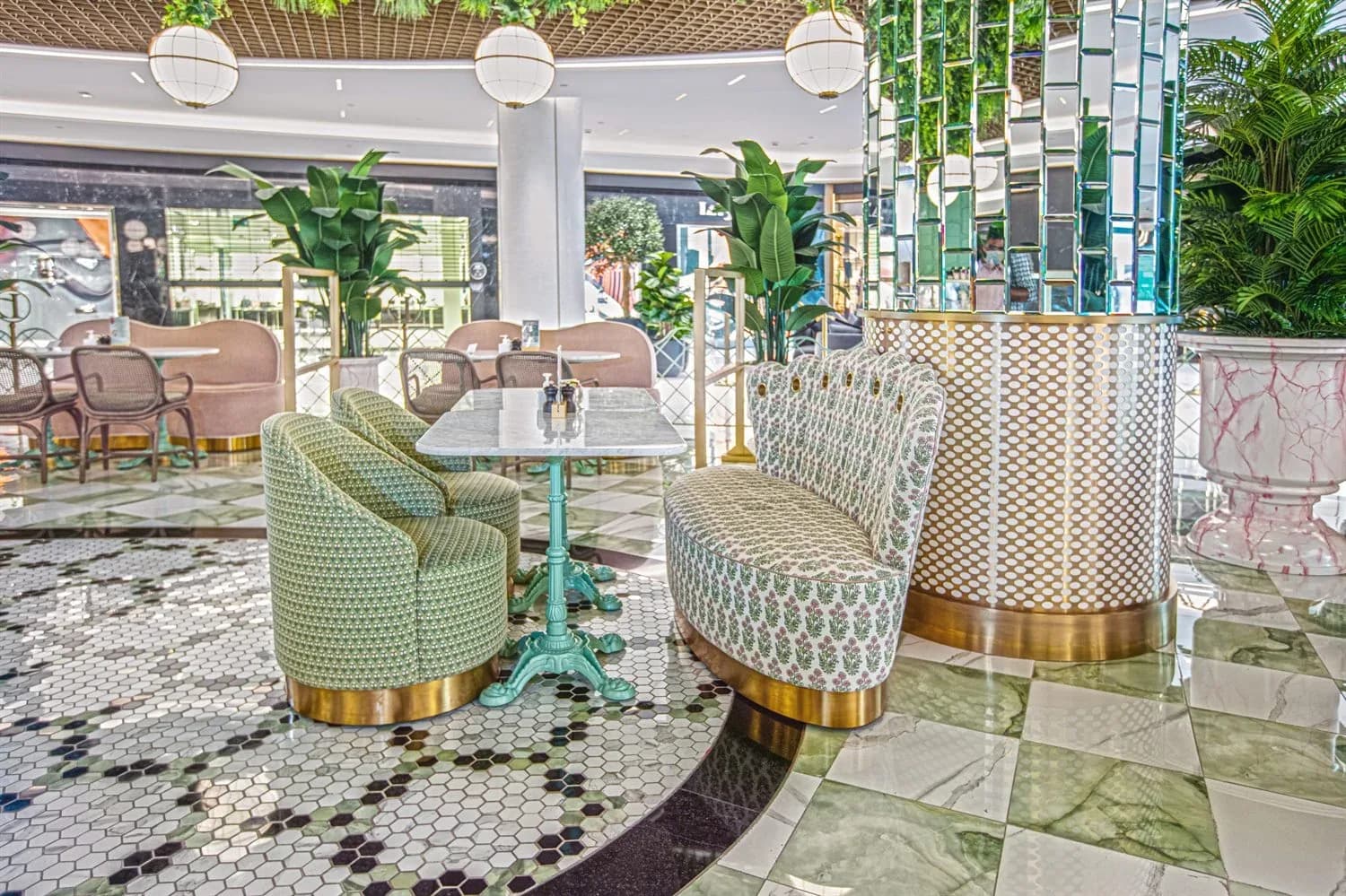 Laduree — Restaurant interior by Rectangle Interiors, Yas Mall, Abu Dhabi