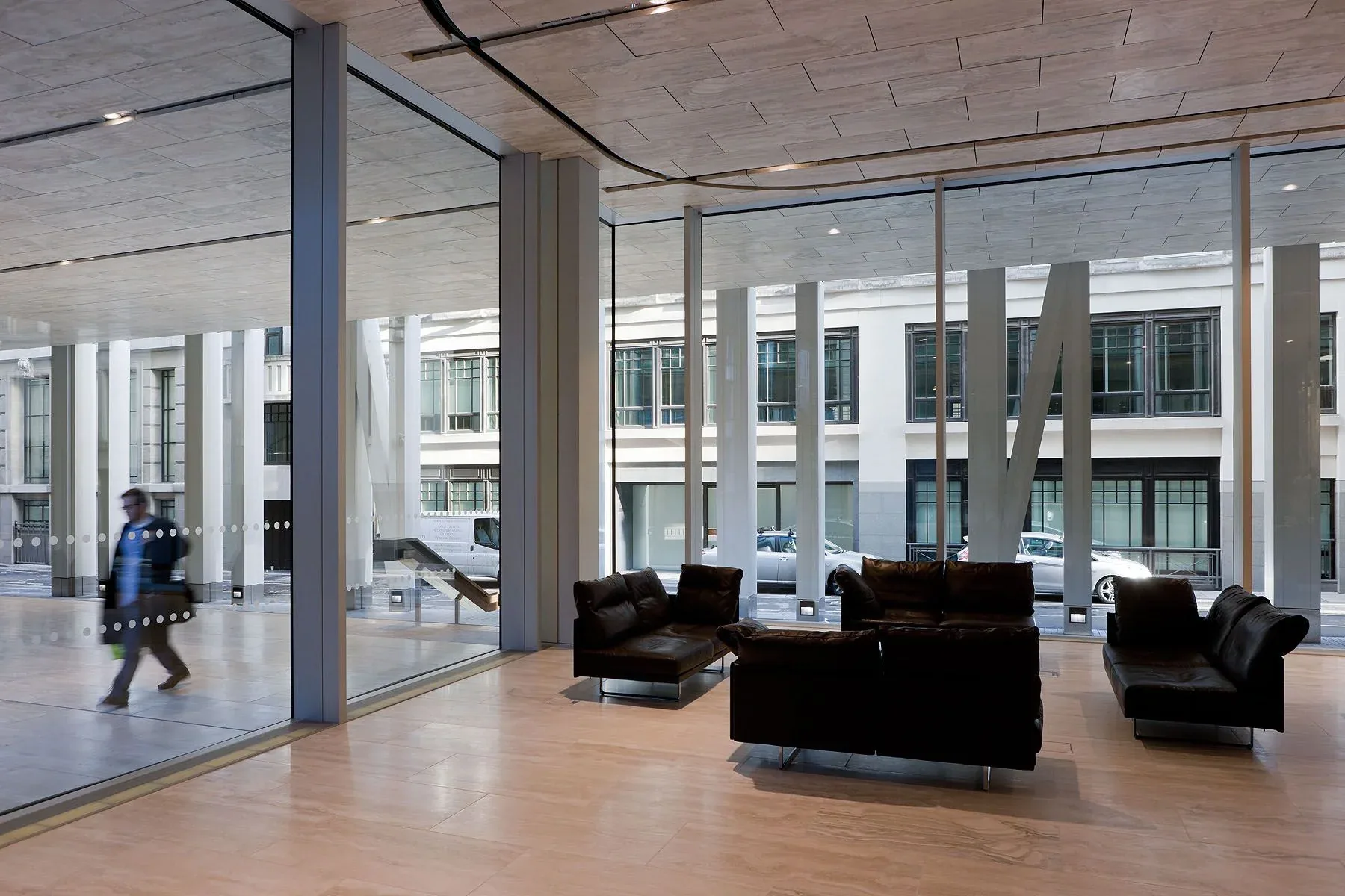 Rothschild Bank — Office interior design by Rectangle Interiors, Burj Daman - DIFC